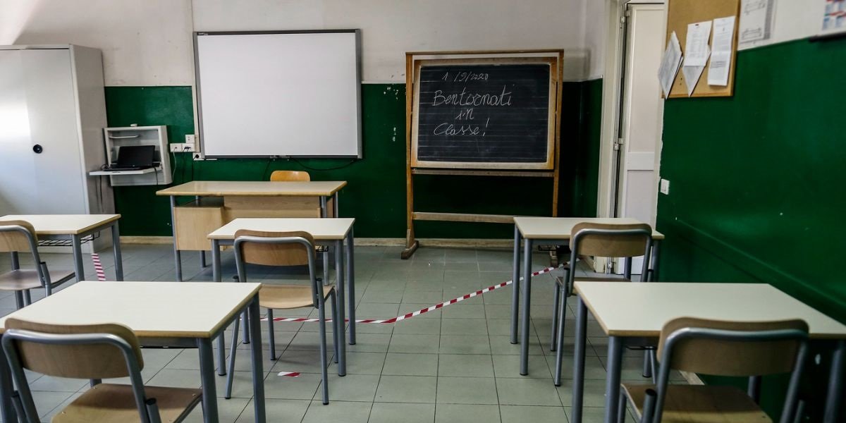 Scuola Amianto: 930mila euro per la morte di un’insegnante